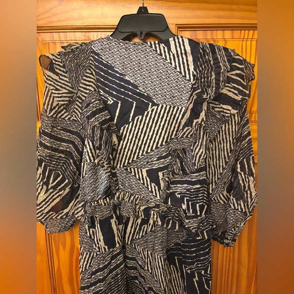 ba&sh Robe Acacai - Picture 5 of 13